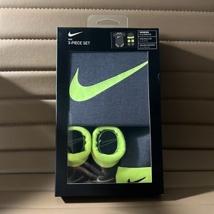 Nike Newborn 3-Piece Set